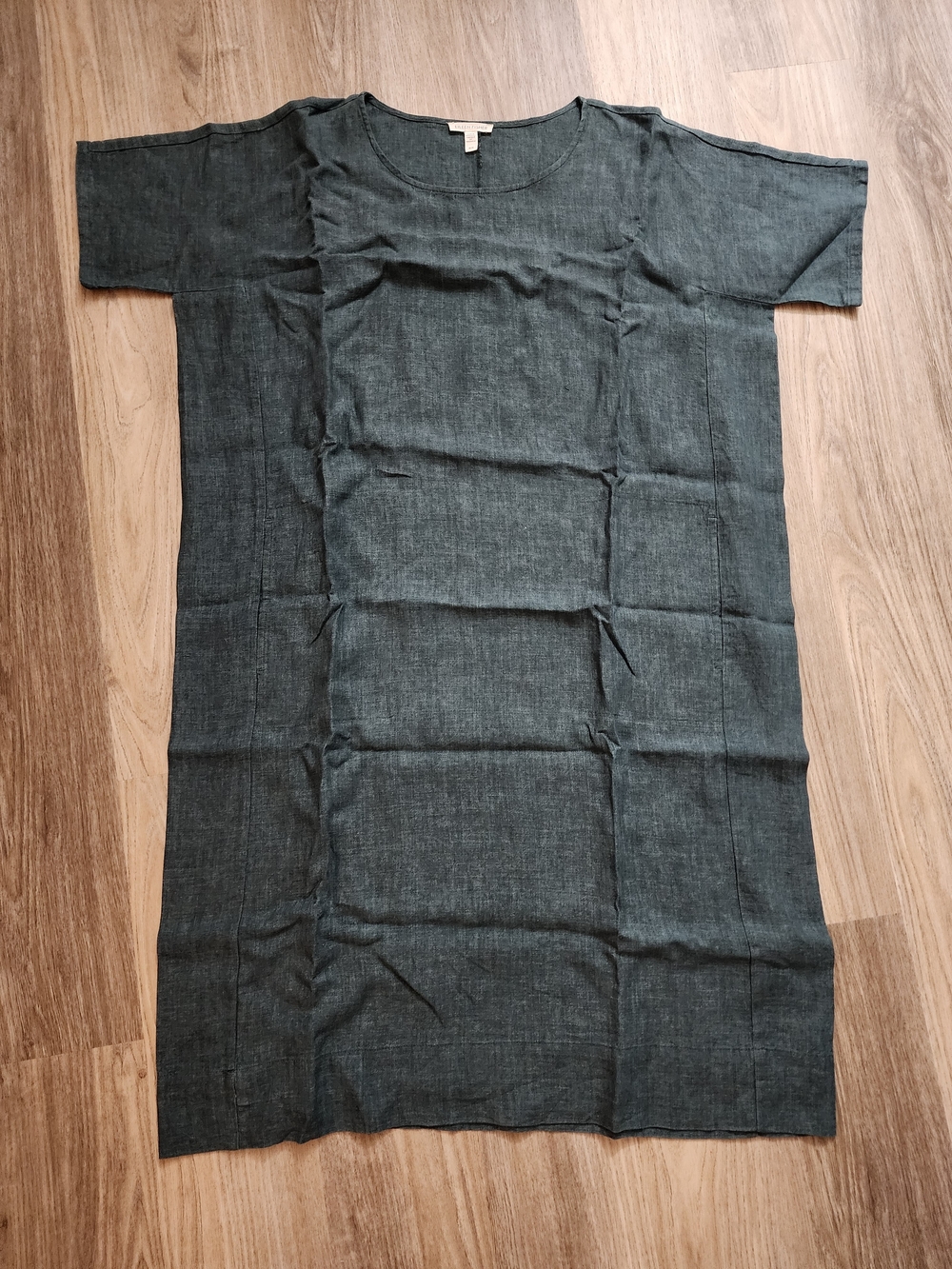 Eileen Fisher Short-Sleeve Linen Tunic Dress in Charcoal
